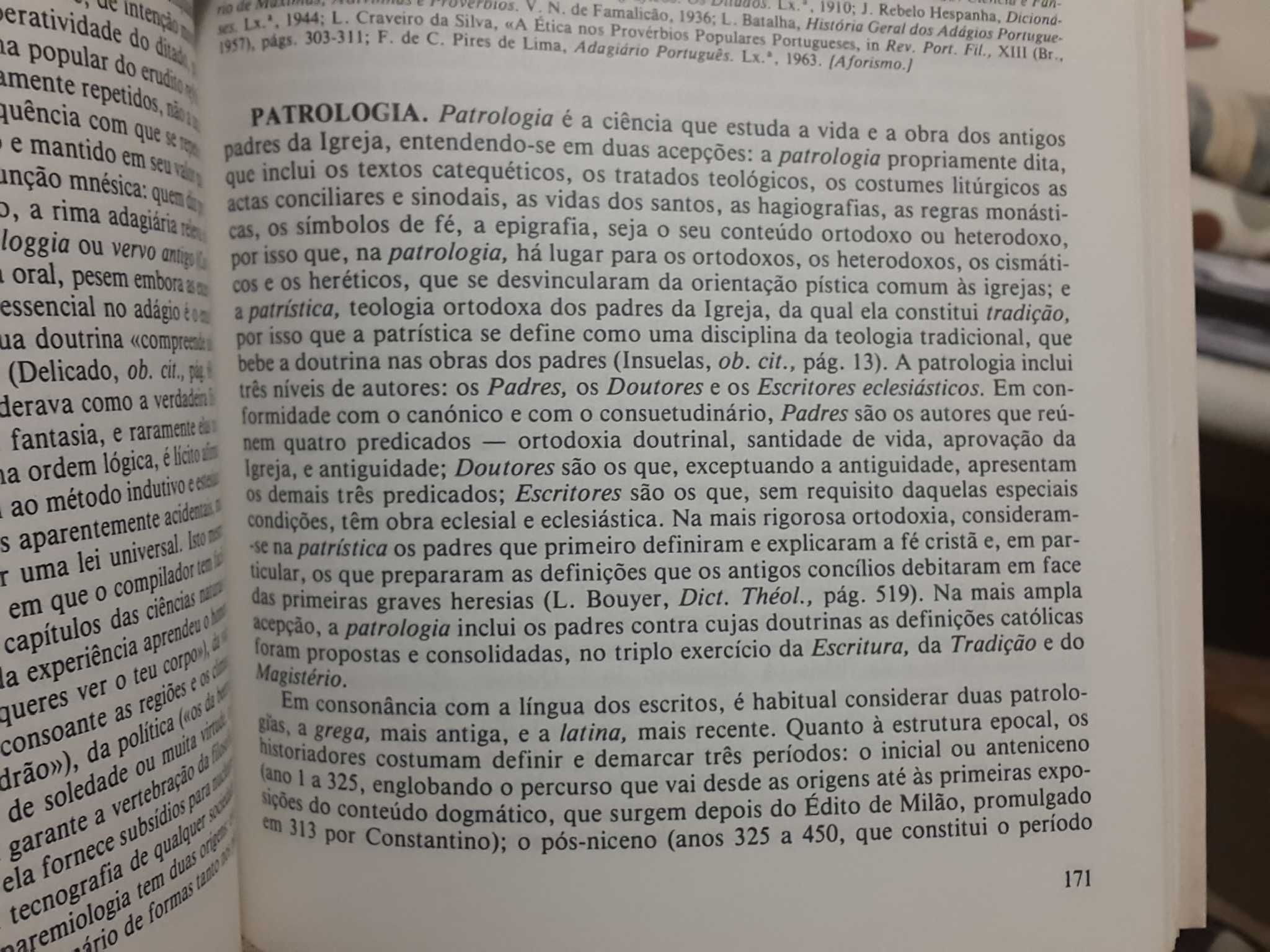 Pinharanda Gomes - Dicionário de Filosofia Portuguesa