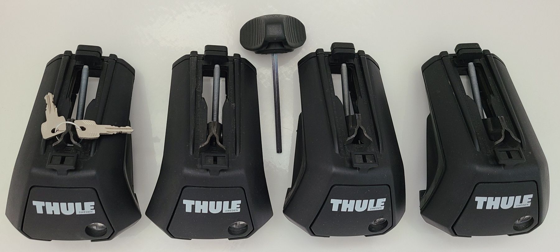 Опоры THULE 7104 под религии