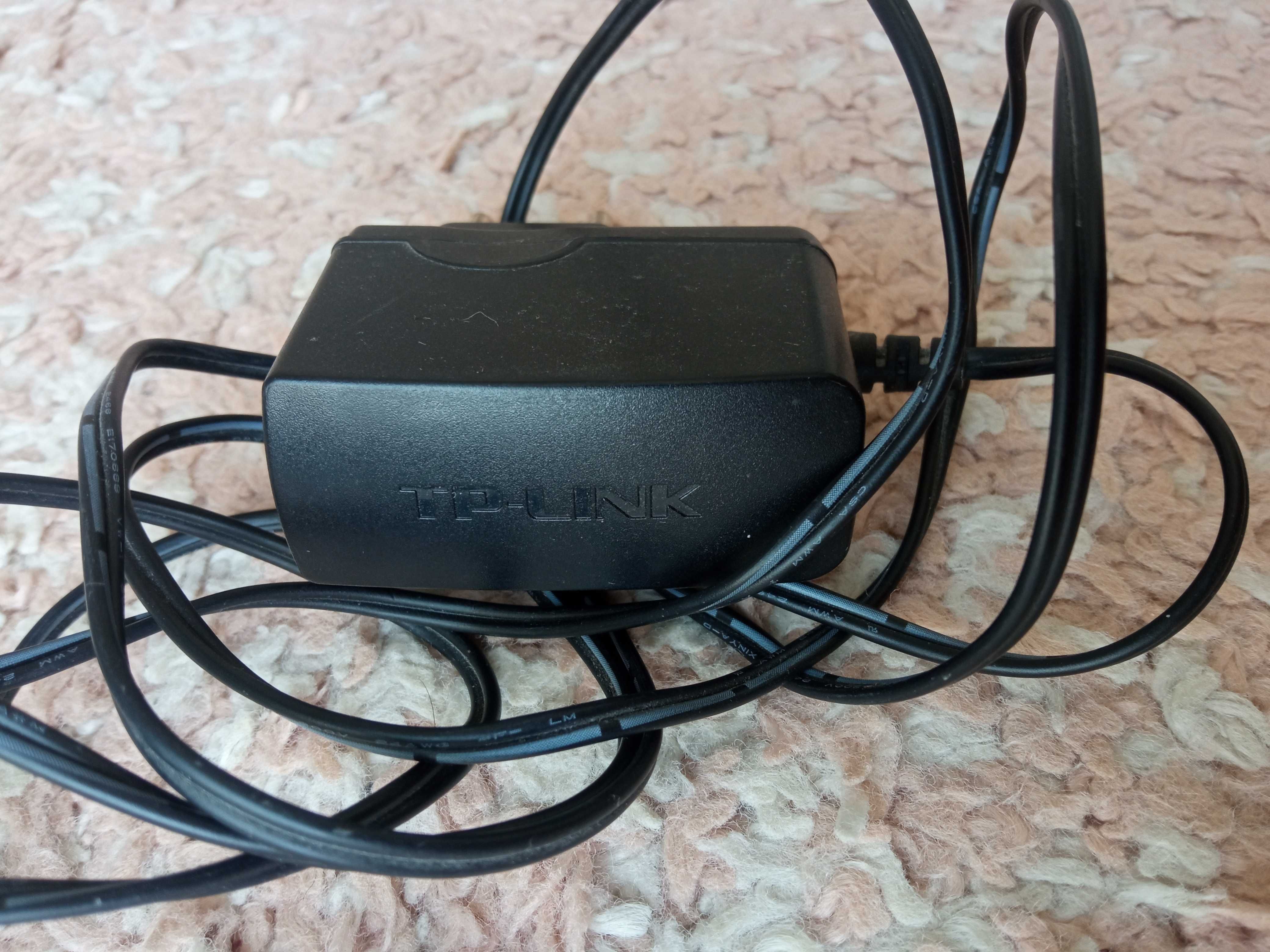 Router TP LINK model TL-WR340G