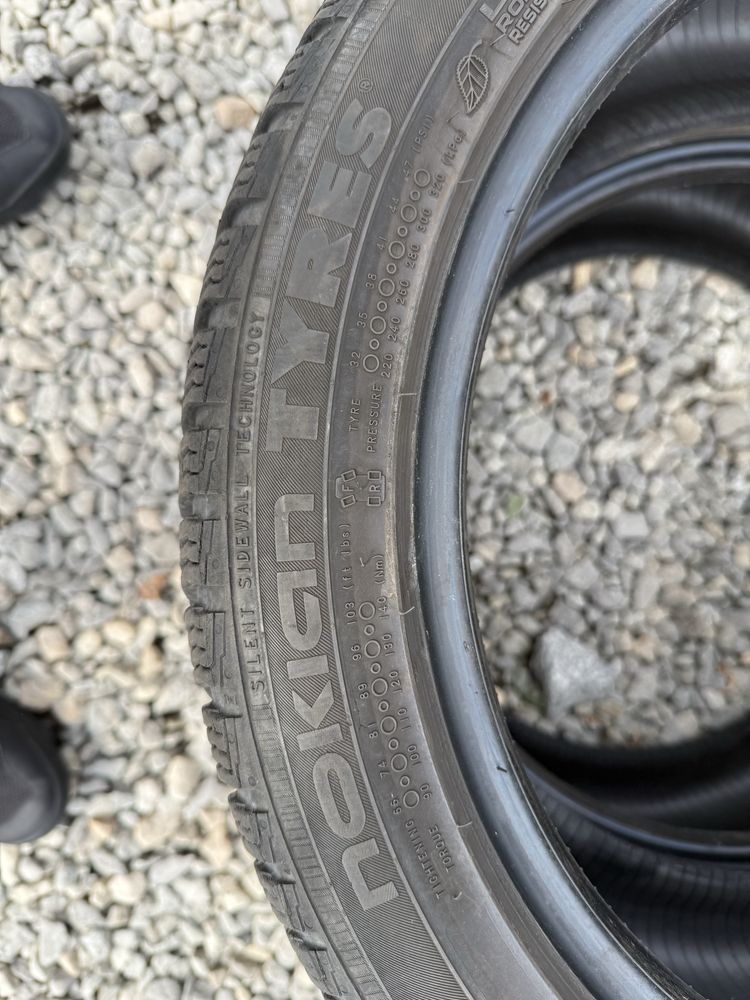 Opony zimowe Nokian 225/45/17 Jak nowe