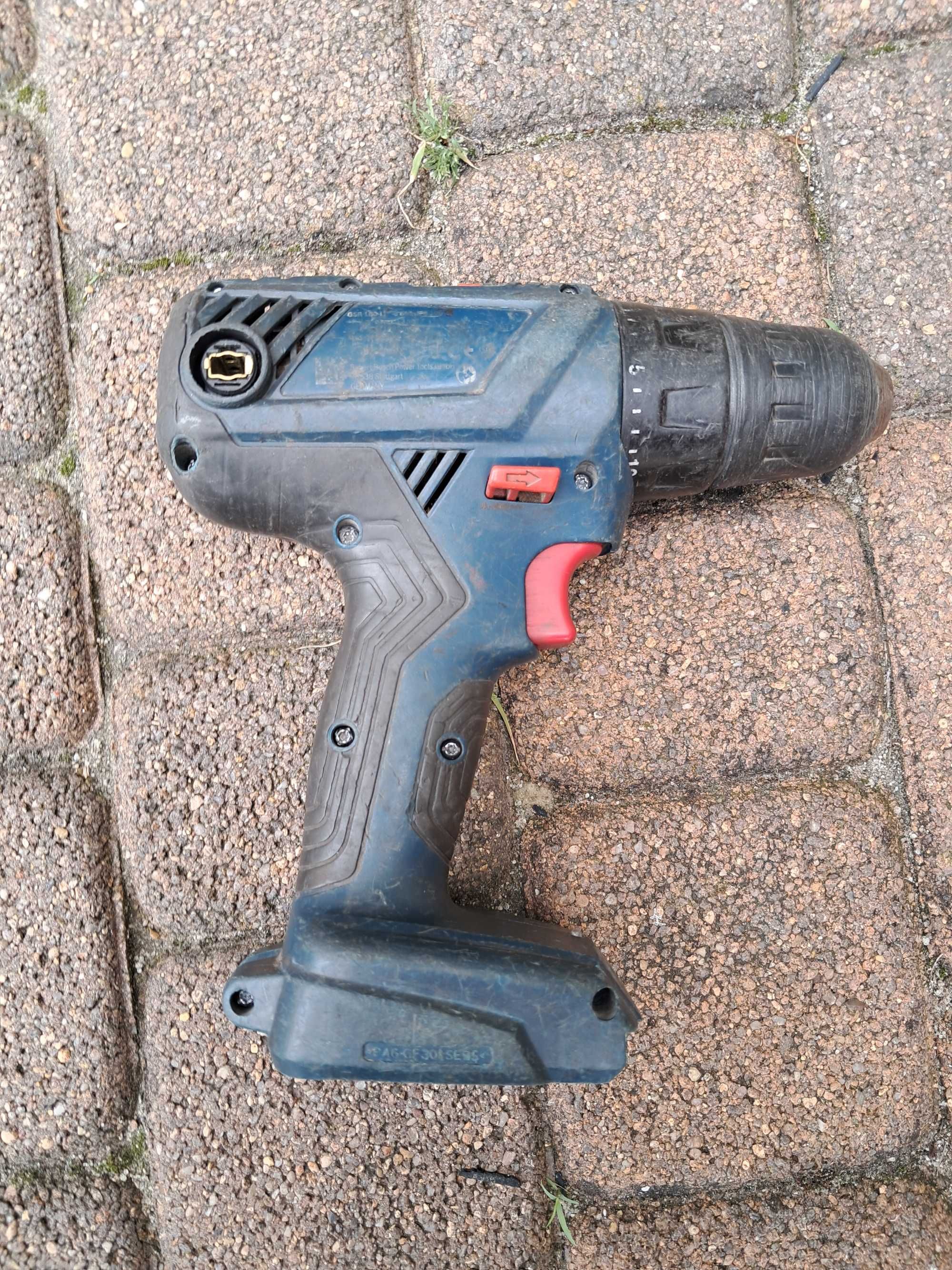 Bosch GSR 180-Li wkrętarka 18V uszkodzona