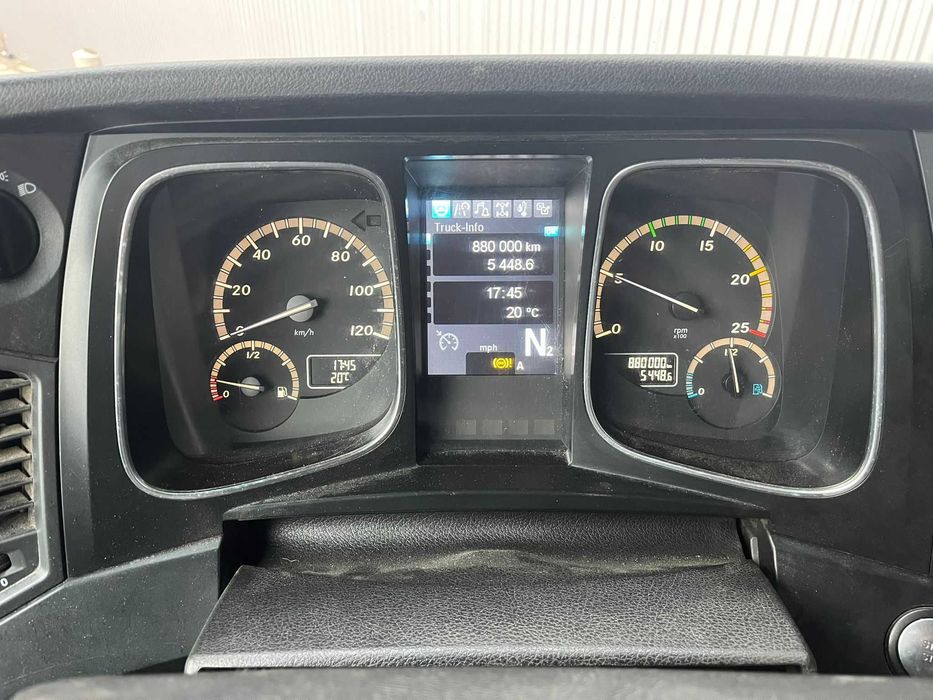 Mercedes Benz MP4 1845 Euro 5