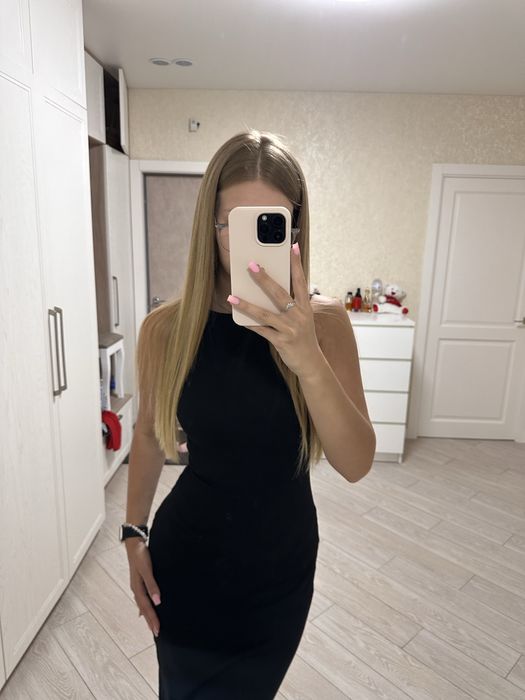 сукня чорна приталена h&m s
