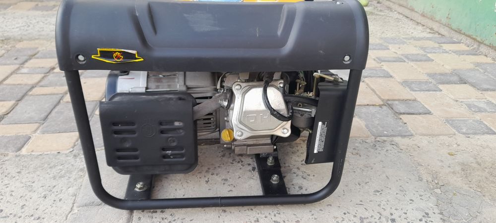 Бензогенератор Forte fg2000