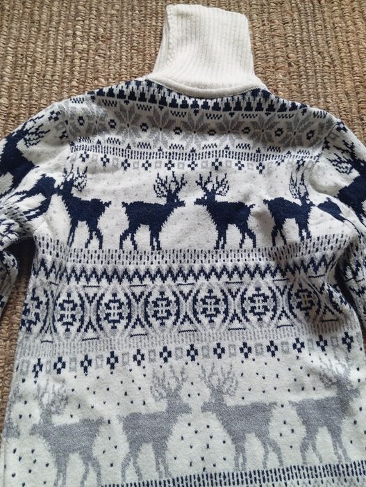 Свитер.(Зимний, новогодний.)