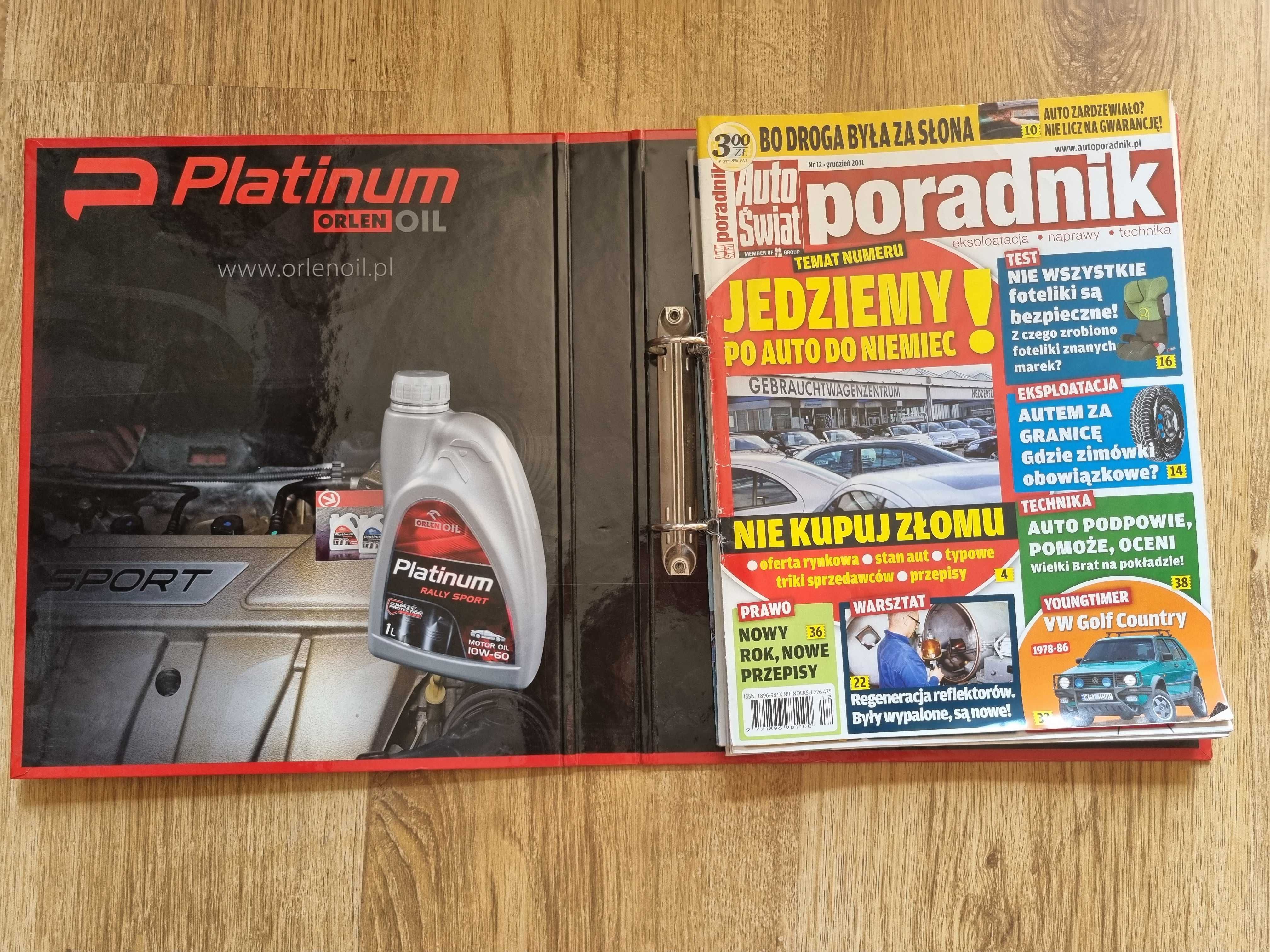 Auto Świat Poradnik SEGREGATOR 2011 rocznik - 12 sztuk poradników