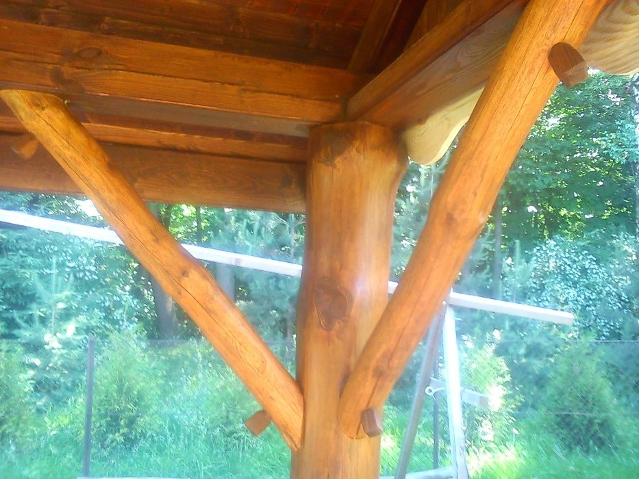 Altanka altana drewniana bieśiadna z bala