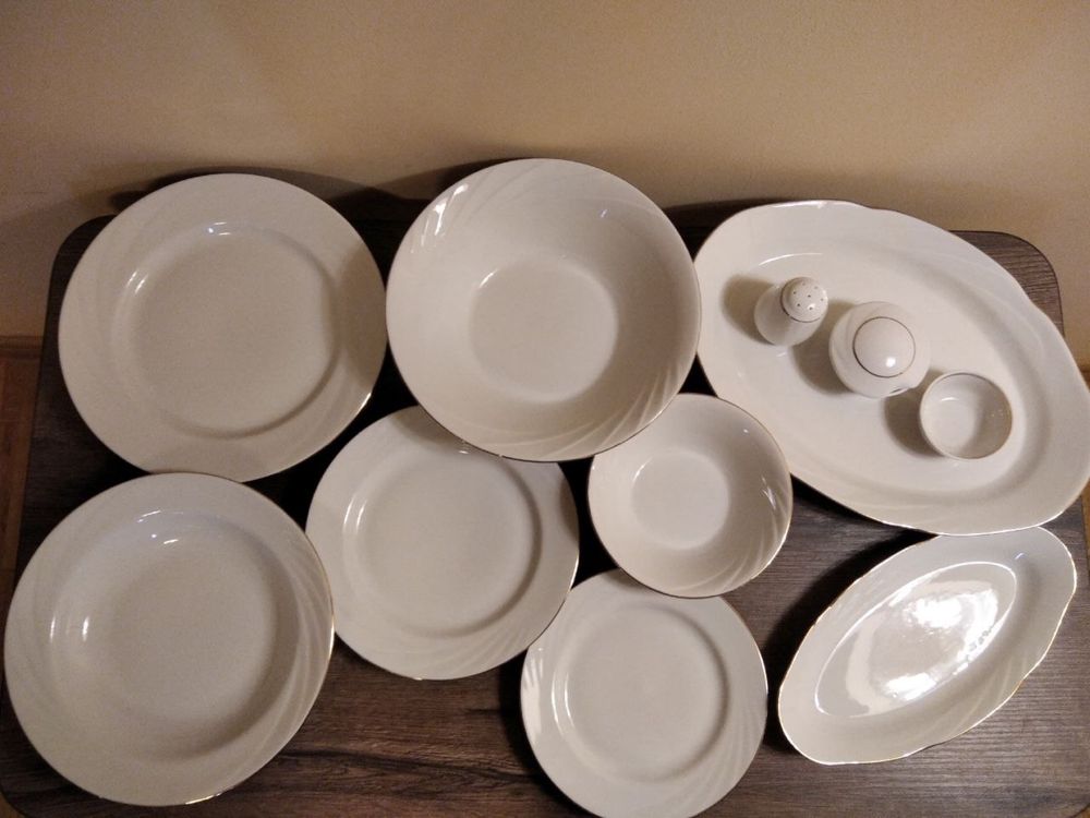 Столовый сервиз набор на 6 персон фарфор тарелки салатник блюдо
