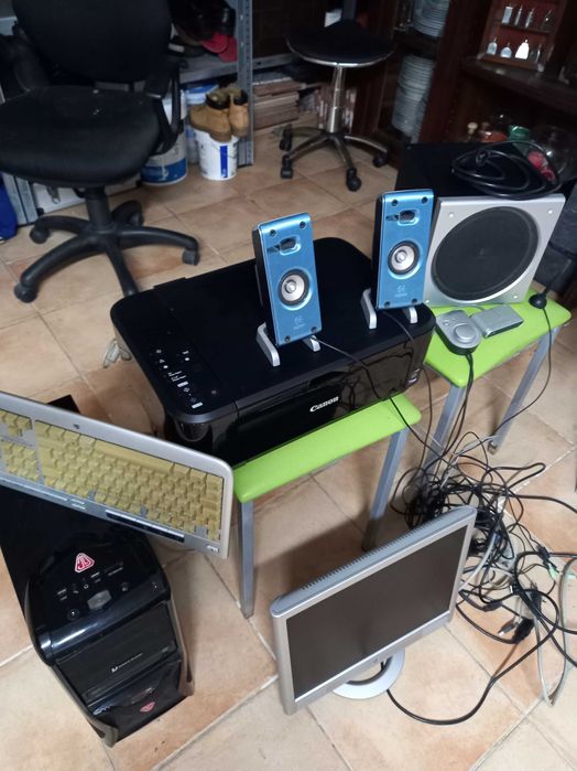 Computador Usado , Impressora, Canon, Munitor HP, Colunas , subwoofer.