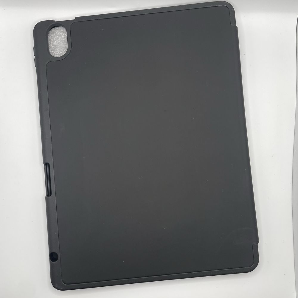 Etui ochronne z klapka do iPad 5/4 gen. (55)