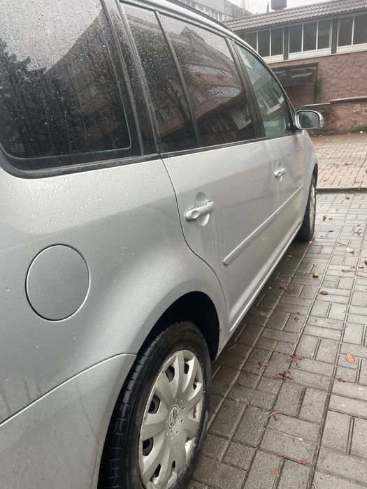 Продам Volkswagen Touran 2008р