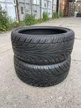 Opony Sunny 215/35ZR18 XL SN3800 - 2 szt uzywane Jak Nowe