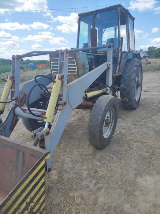 Продам ЮМЗ 6 з фронтальним погрущиком