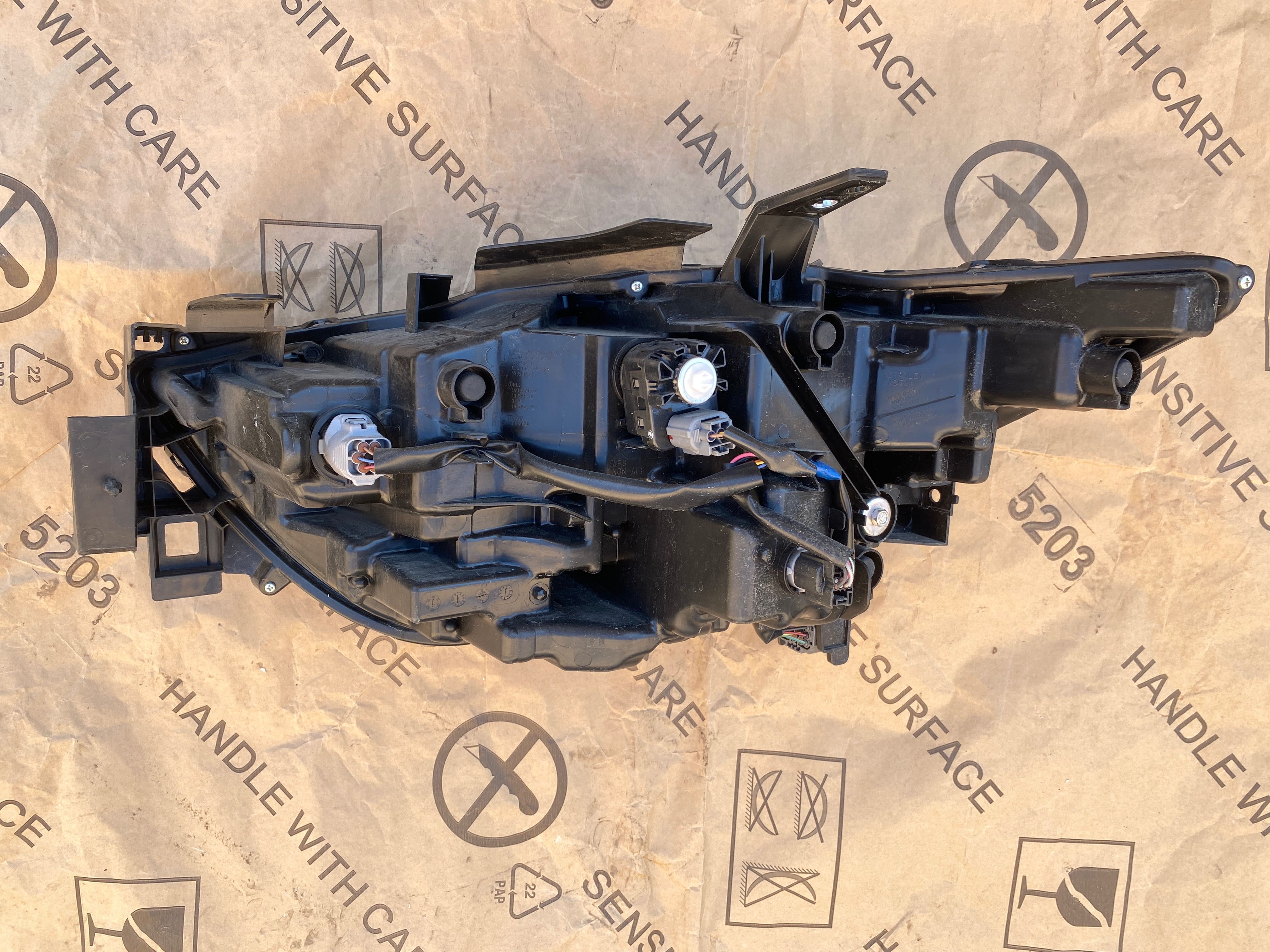 Mazda CX-5 II Lift 12PIN lampa przednia przód FULL LED EU oryginał