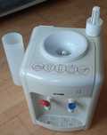 Dystrybutor wody, butle 5L/18,9L, funkcja grzania i chłodzenia.