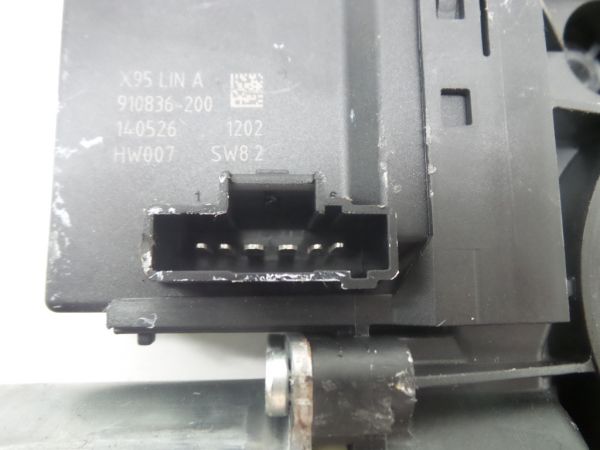 Motor vidro frente direito RENAULT Megane III Grandtour (KZ0/1)