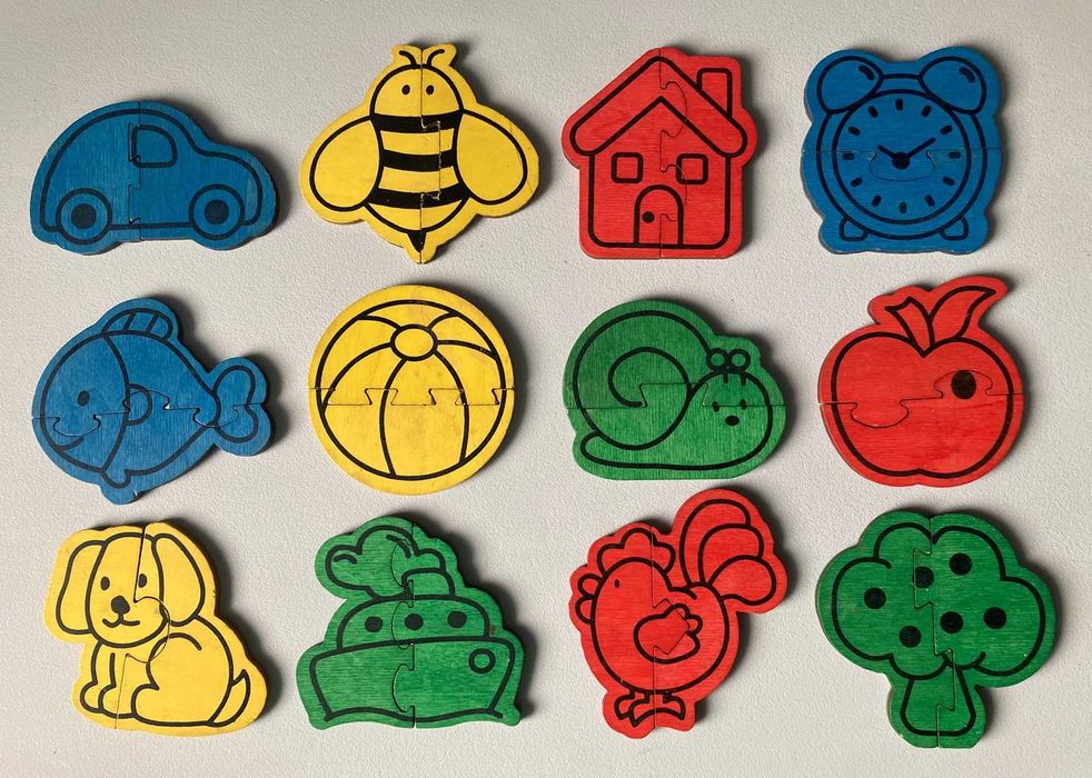 Conjunto de 12 Figurinhas Puzzle de Madeira Antigas