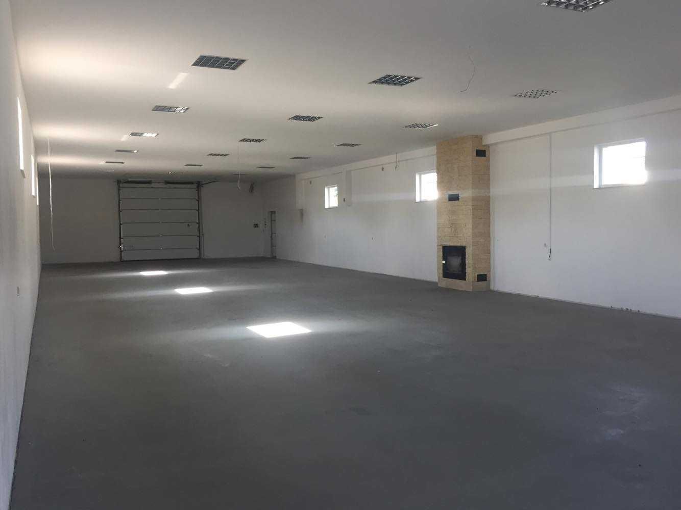 Budynek magazynowy/handlowy - 300 m2