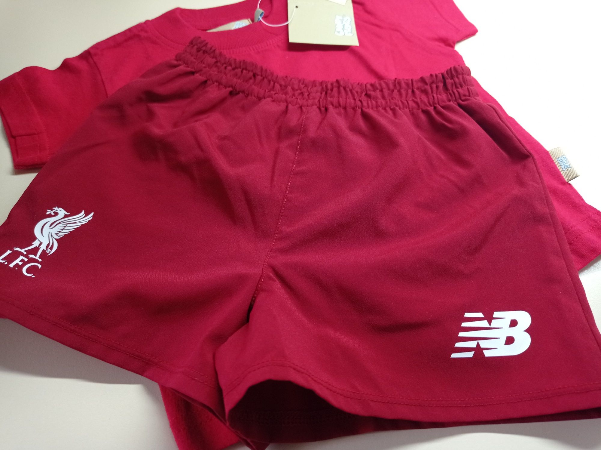 NB шорти 1-2р червоні фірмові футболка74 new balance шорты