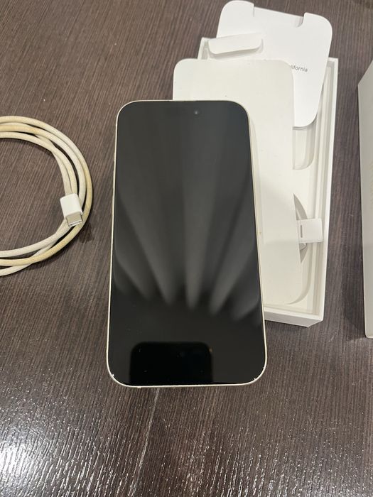 iPhone 15 128GB Yellow Amarelo Desbloqueado - Como Novo