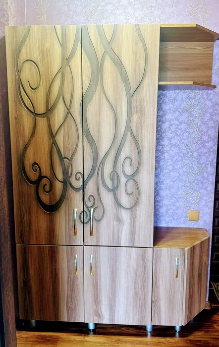 Шафа для передпокію