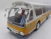 Miniatura de autocarro na escala 1:43
