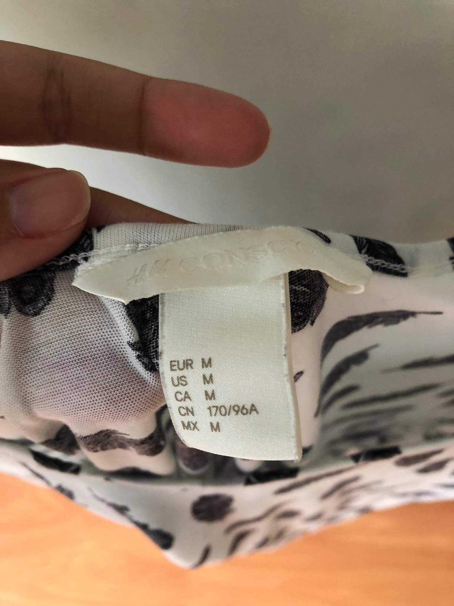 Camisola, com penas, da H&M