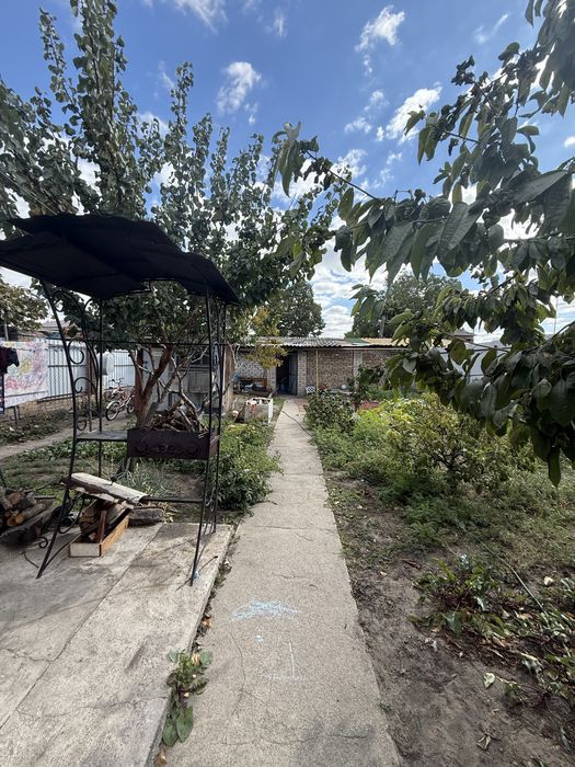 Продам частину будинку. єВідновлення+ р-н Новомиколаївка.