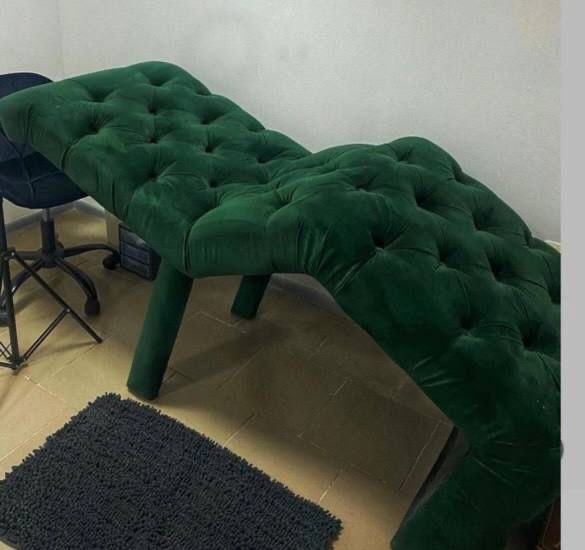 Кушетка анатомічна, темно зеленого кольору