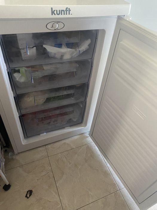 Arca congeladora KUNFT nova c/ garantia