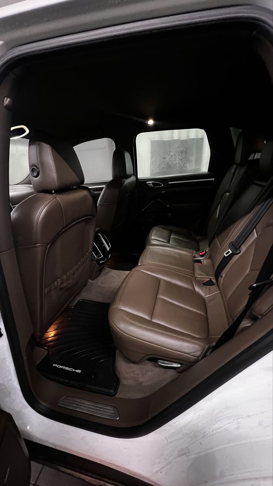 Porsche Cayenne S