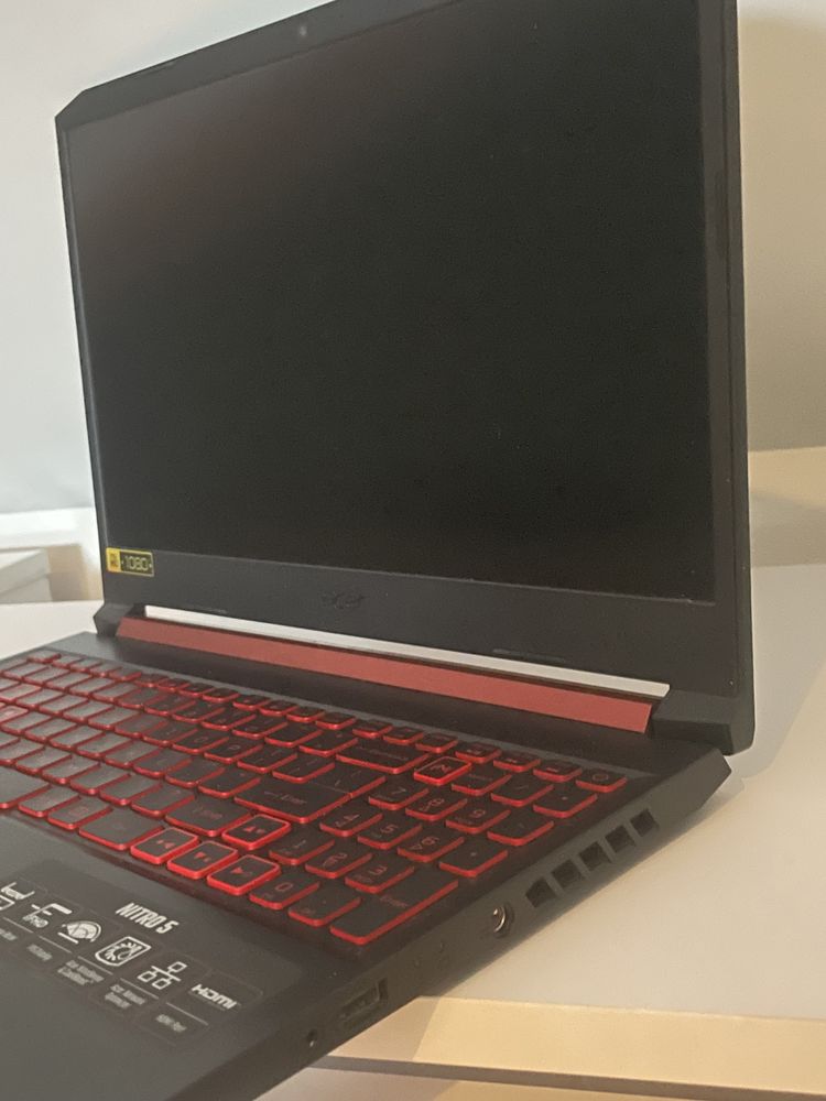 Laptop Acer Nitro 5 idealny do gier i nauki