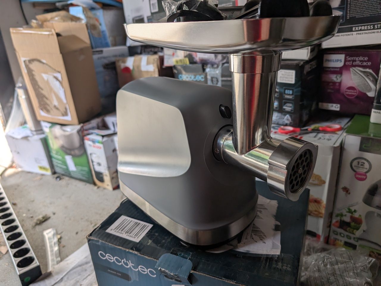 maszynka do mielenia mięsa Cecotec Crusher 1400 (model 04860).