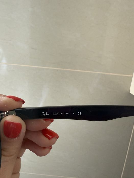 Okulary Ray-Ban w etui