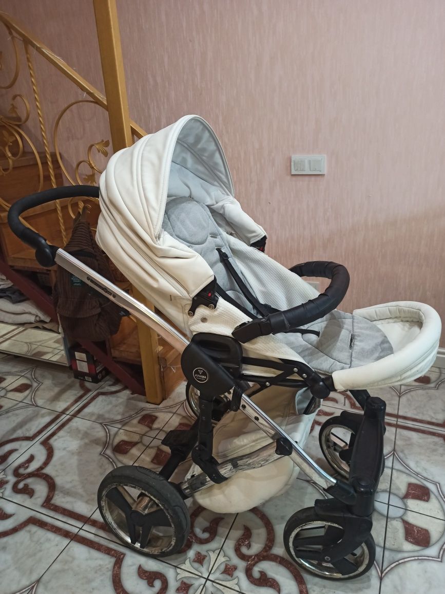 Коляска Junama diamond 2в1 біла