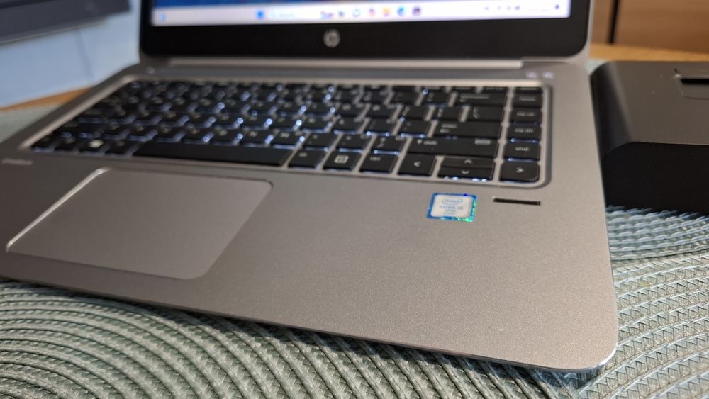Laptop HP folio Elitebook 1040 G3 Moduł GSM