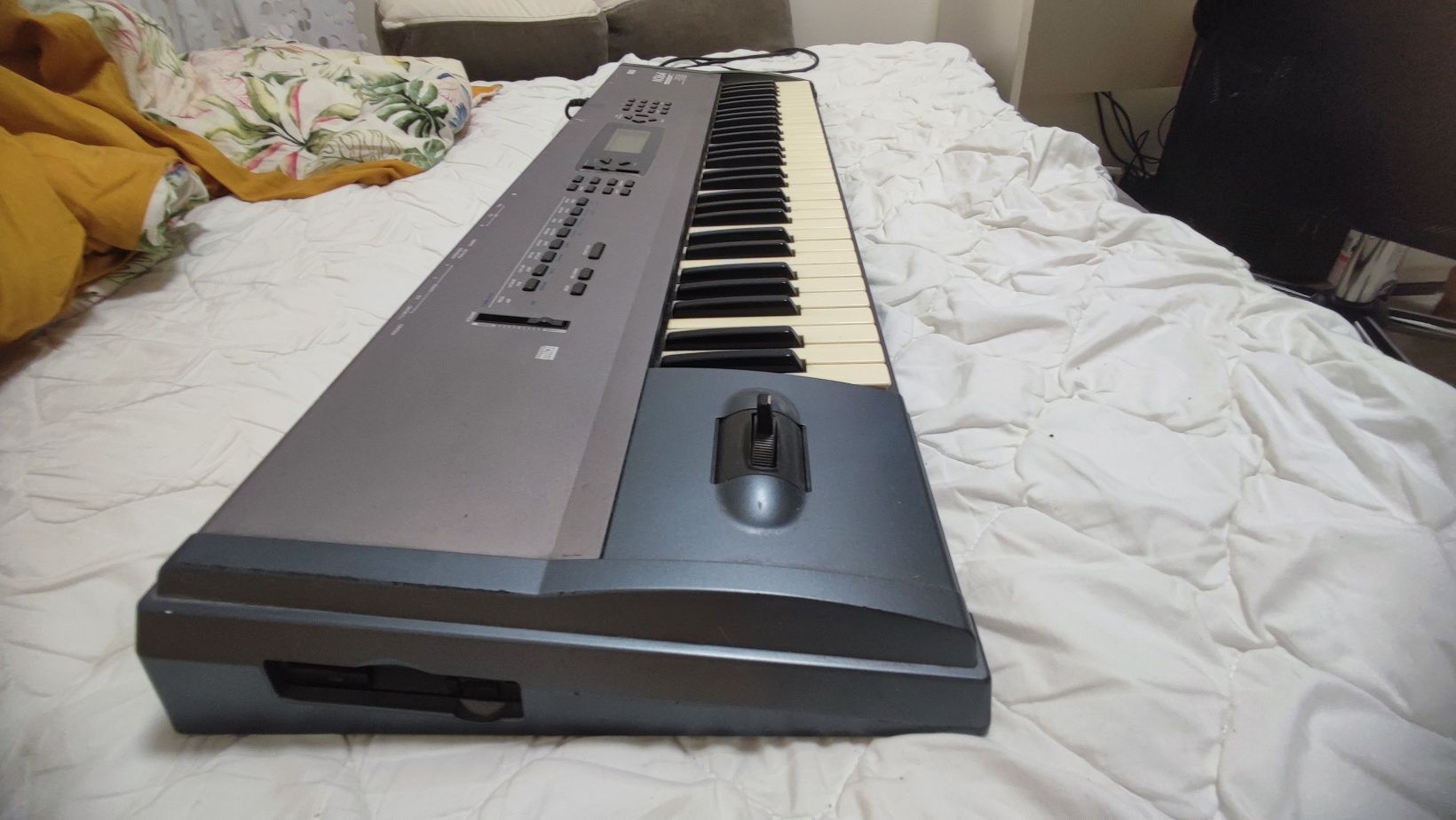 Keyboard KORG N364