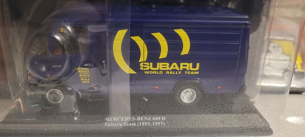 8 Viaturas Assistência Rally Novas