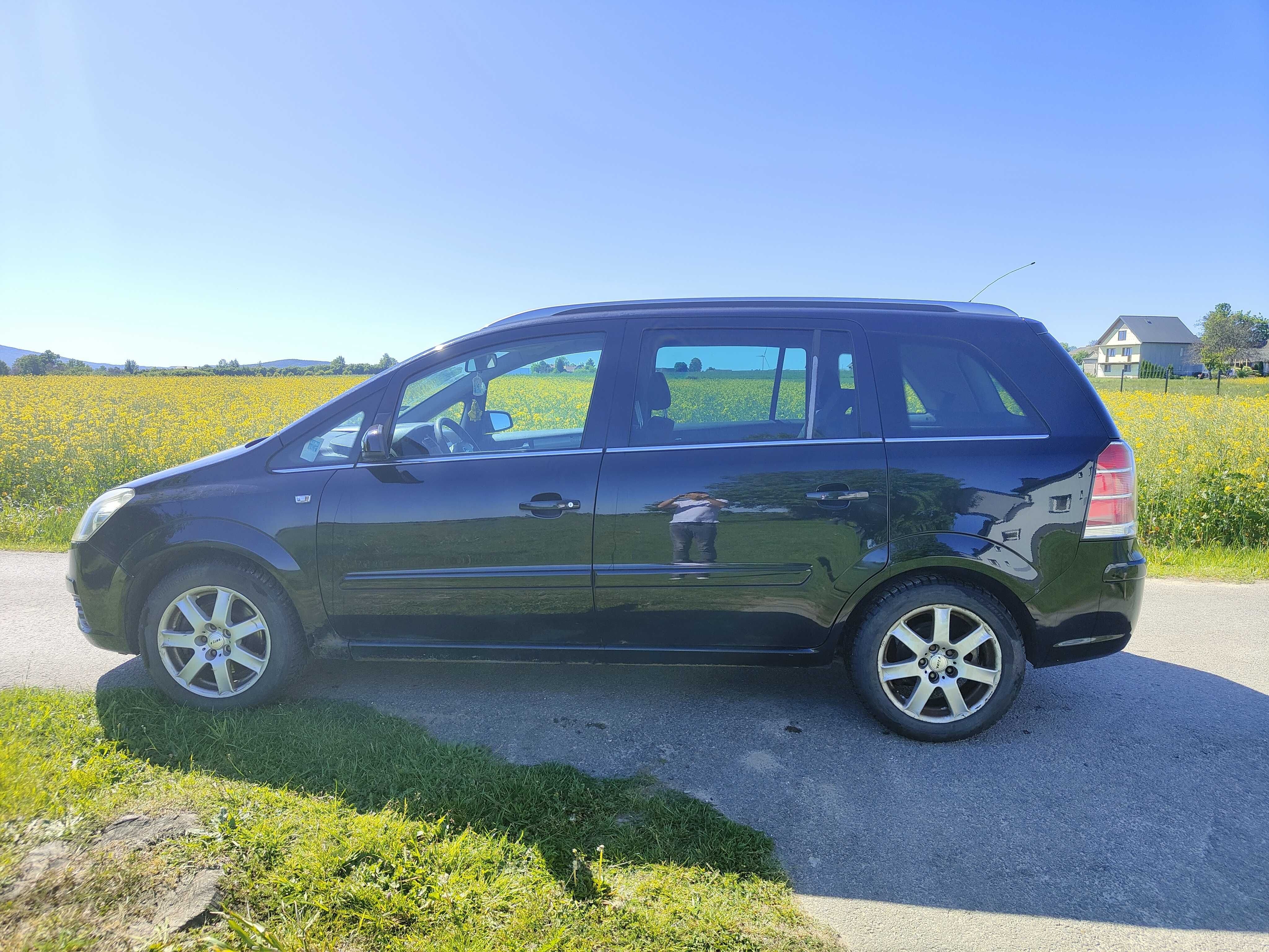 Opel Zafira B 1.9 2006r