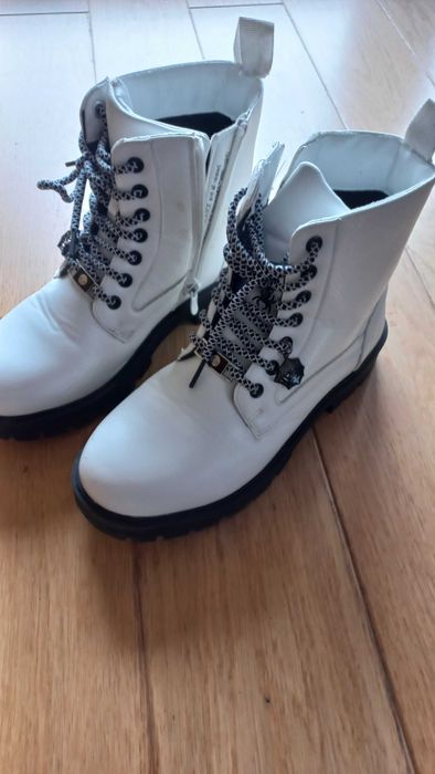 Buty zimowe r.36