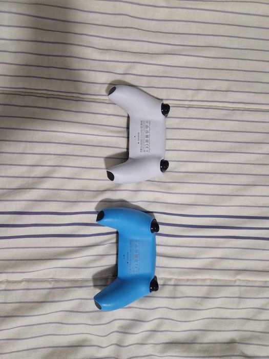 Playstation 5 - Com 2 comandos