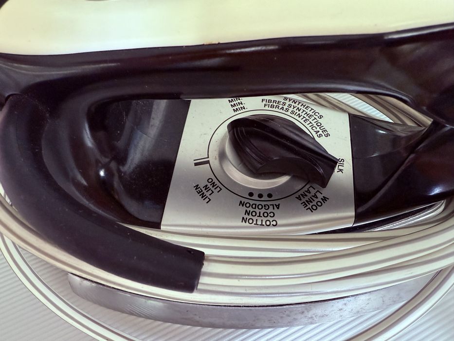 Ferro a seco rowenta