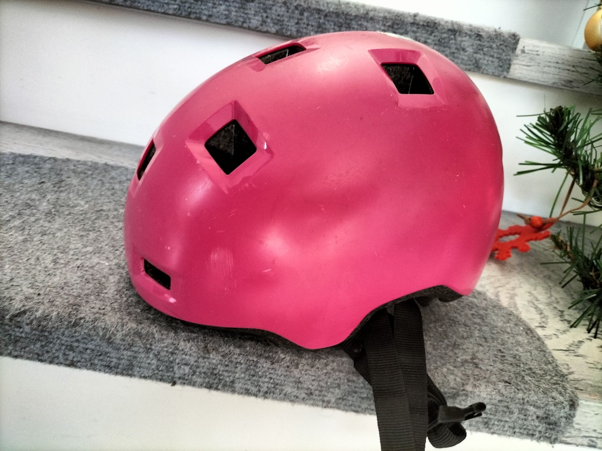 Kask dziecięcy rozmiar 52-54 S