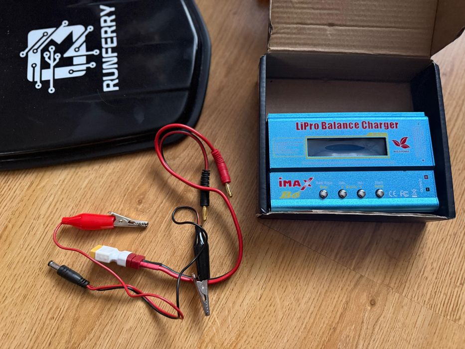 Продам кораблик runferry solo v3