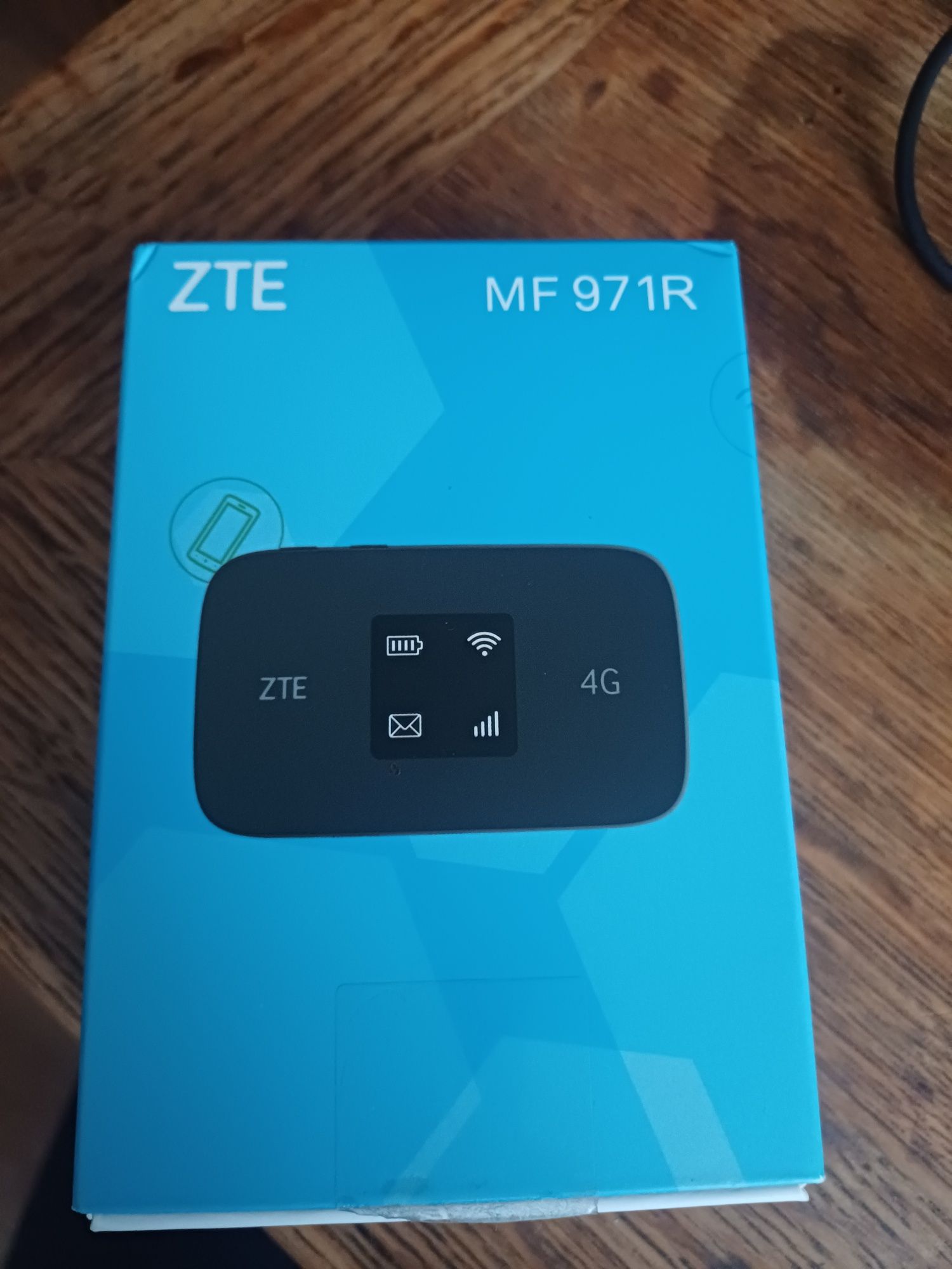 Router przenośny ZTE MF971R LTE ufi