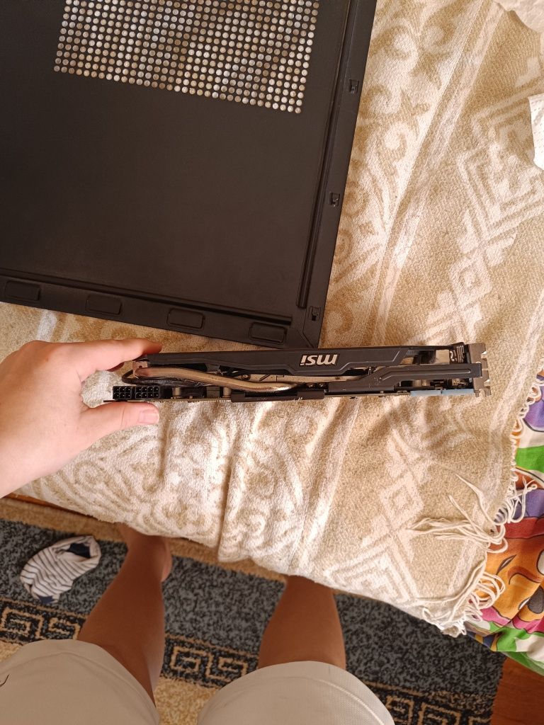 AMD radio r9 280 3g ddr 5