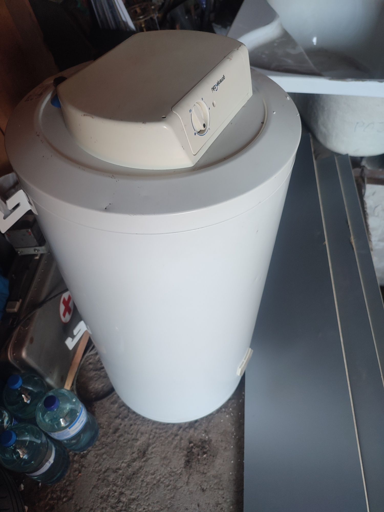 Бойлер потекший Gorenje 100 л GBF 100