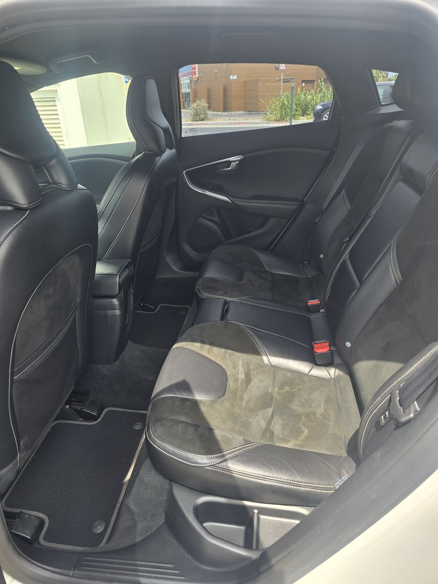 Volvo V40 R-design 2014