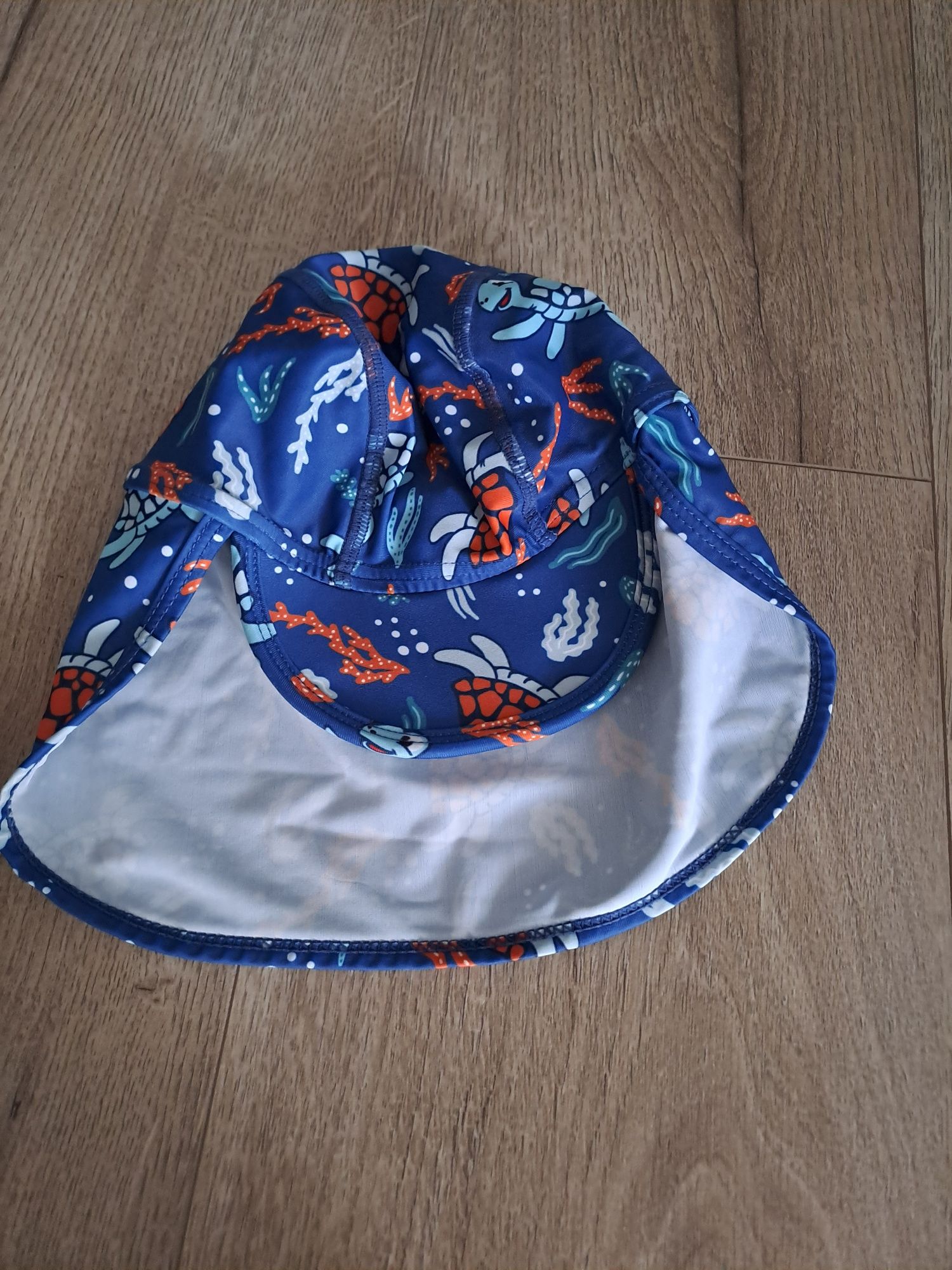 Śliczna ochronna czapeczka plaża basen na 18-24 m-ce