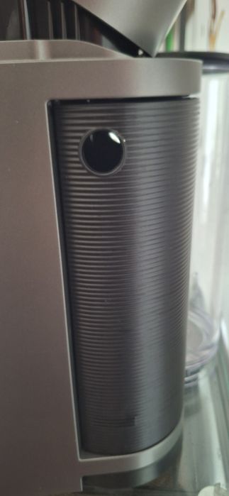 Maquina de café  Nespresso VertuoPlus.